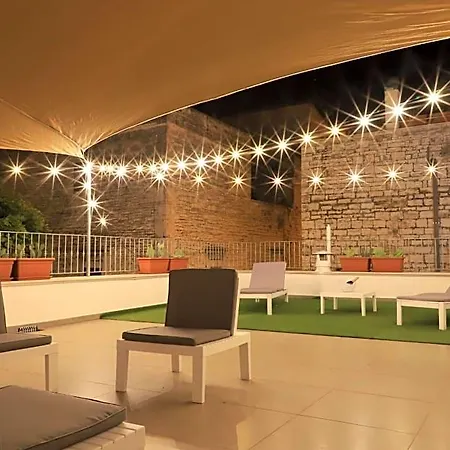La Terrazza Oda ve Kahvaltı